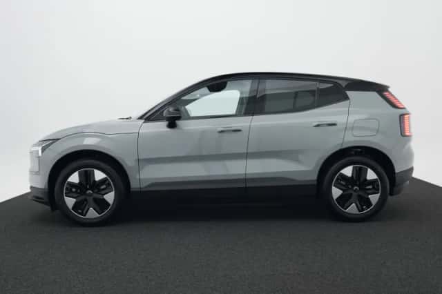 Volvo EX30 (2026) thumbnail 3