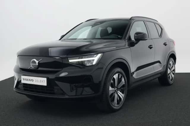 Volvo XC40 (2023) thumbnail 1
