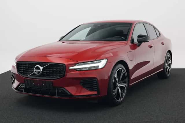 Volvo S60 (2022) thumbnail 1