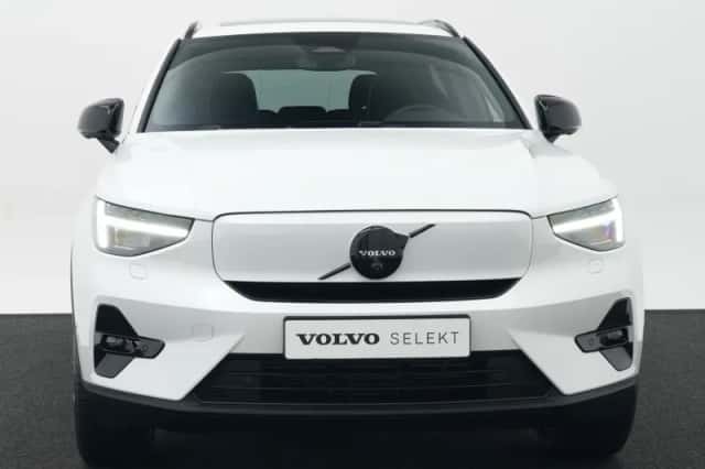 Volvo EX40 (2026) thumbnail 5