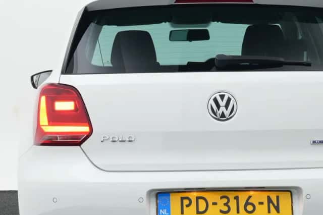 Volkswagen Polo (2017) thumbnail 6