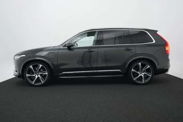 Volvo XC90 (2021) thumbnail 3