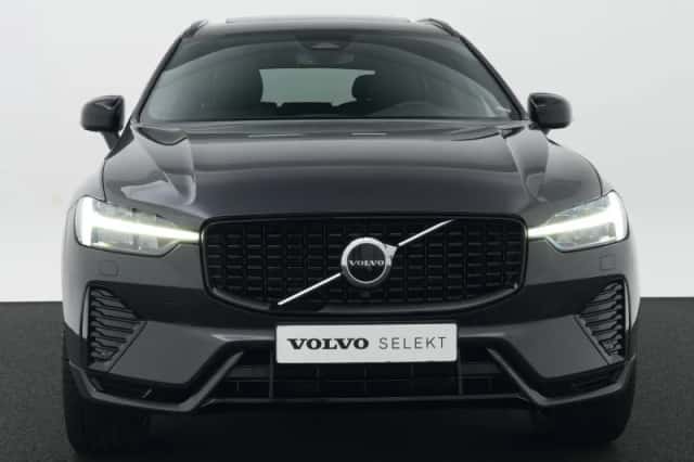 Volvo XC60 (2022) thumbnail 5
