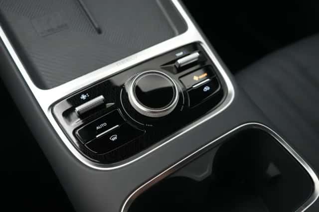 Geely Starray EM-i (2026) thumbnail 2