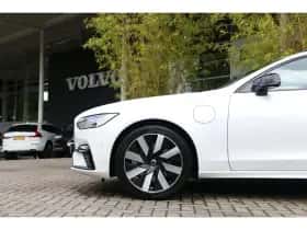 Volvo V90 (2024) thumbnail 25