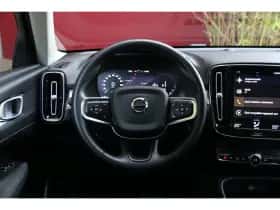 Volvo XC40 (2020) thumbnail 7