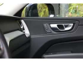 Volvo XC60 (2024) thumbnail 18