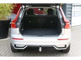 Volvo XC60 (2024) thumbnail 8