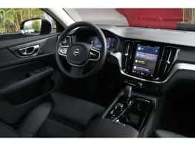 Volvo V60 (2024) thumbnail 3