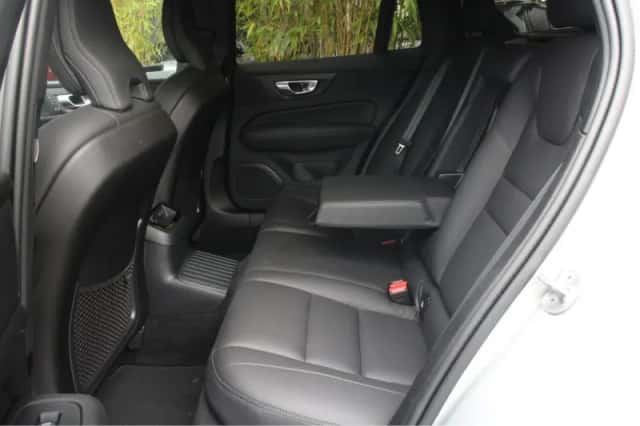 Volvo V60 (2024) thumbnail 6