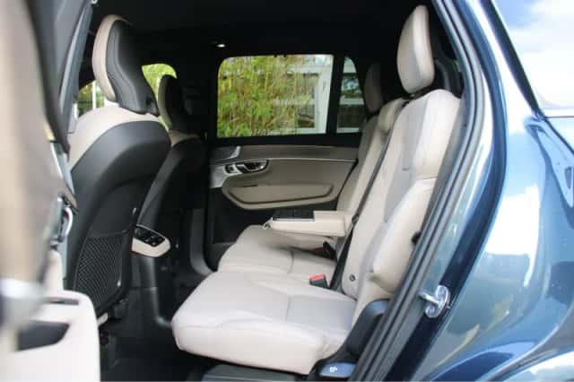 Volvo XC90 (2025) thumbnail 6