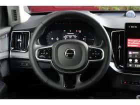 Volvo XC90 (2025) thumbnail 13