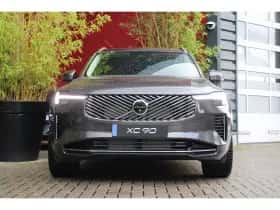 Volvo XC90 (2025) thumbnail 10