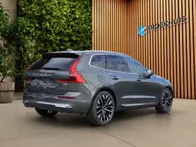Volvo XC60 (2025) thumbnail 2