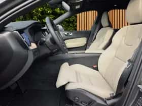 Volvo XC60 (2025) thumbnail 5