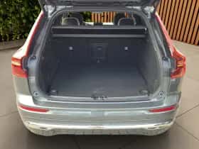 Volvo XC60 (2025) thumbnail 8