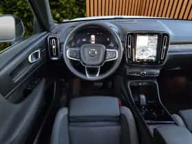 Volvo EX40 (2025) thumbnail 11