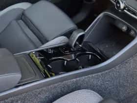 Volvo EX40 (2025) thumbnail 17