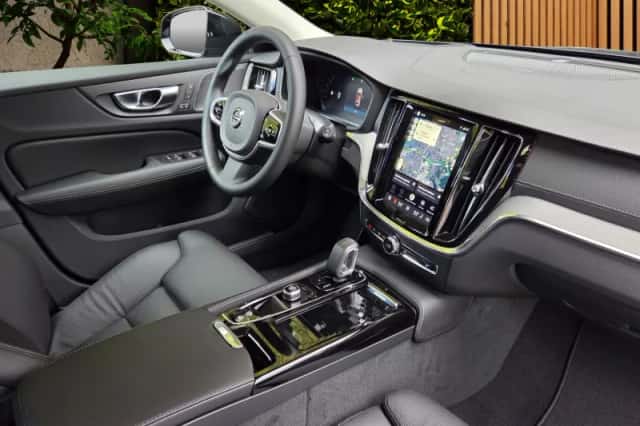 Volvo V60 (2026) thumbnail 3