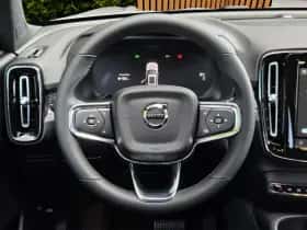 Volvo EX40 (2026) thumbnail 12