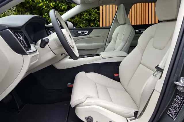Volvo V60 (2026) thumbnail 5