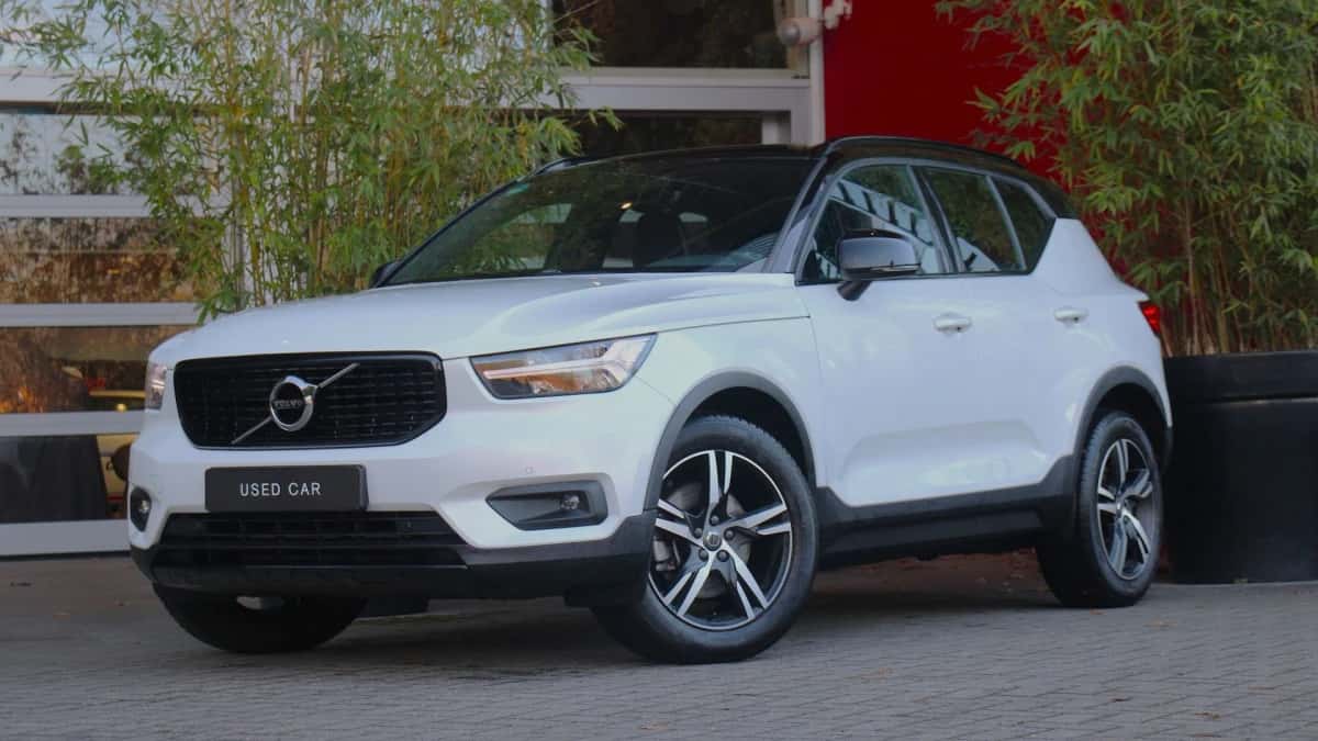 Volvo XC40 (2018) — foto 1