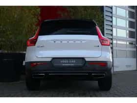 Volvo XC40 (2018) thumbnail 9