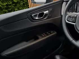 Volvo XC60 (2025) thumbnail 12
