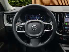 Volvo XC60 (2025) thumbnail 13