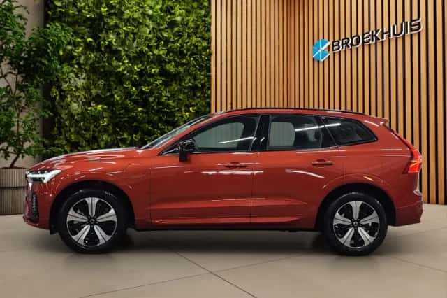 Volvo XC60 (2025) thumbnail 4