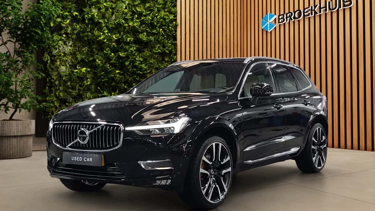 Volvo XC60 (2021) — foto 1