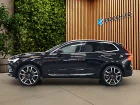 Volvo XC60 (2021) thumbnail 3