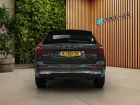 Volvo XC60 (2022) thumbnail 12