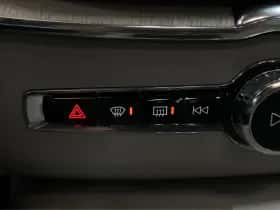 Volvo XC60 (2022) thumbnail 21