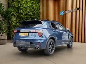 Lynk & Co 01 (2023) thumbnail 2