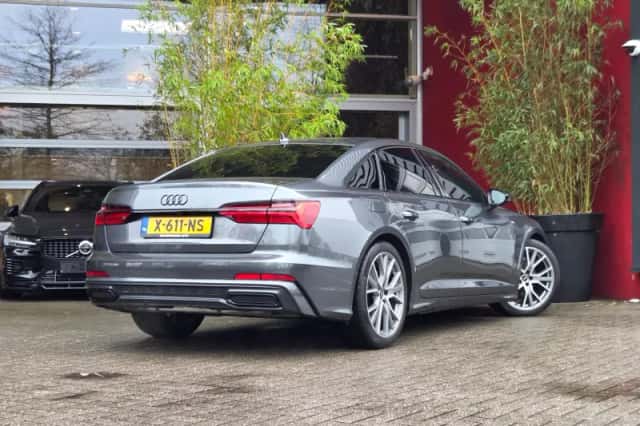 Audi A6 (2024) thumbnail 2