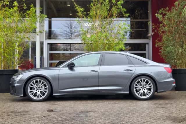 Audi A6 (2024) thumbnail 4
