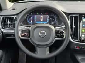 Volvo V60 (2023) thumbnail 11