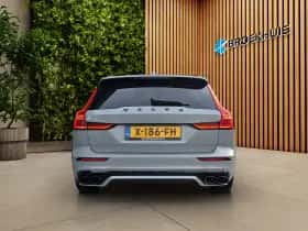 Volvo V60 (2023) thumbnail 9