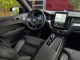 Volvo XC60 (2025) thumbnail 3