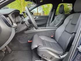 Volvo XC60 (2025) thumbnail 5