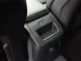 Volvo XC60 (2024) thumbnail 18