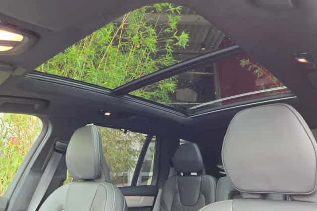 Volvo XC90 (2026) thumbnail 6