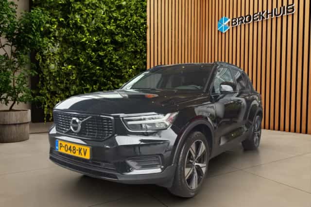 Volvo XC40 (2022) thumbnail 1
