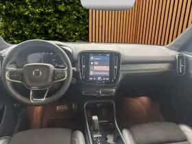 Volvo XC40 (2022) thumbnail 11