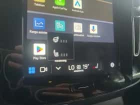 Volvo EX40 (2024) thumbnail 15