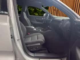 Volvo EX40 (2024) thumbnail 10