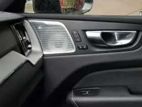 Volvo XC60 (2024) thumbnail 13