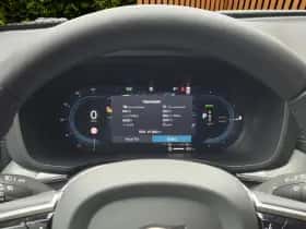 Volvo XC60 (2024) thumbnail 14