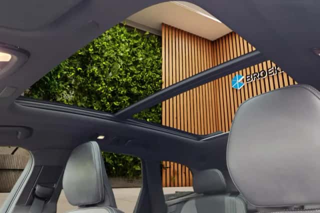 Volvo XC60 (2024) thumbnail 6